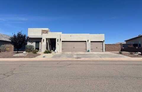3435 Red Arroyo DR, Alamogordo, NM 88310