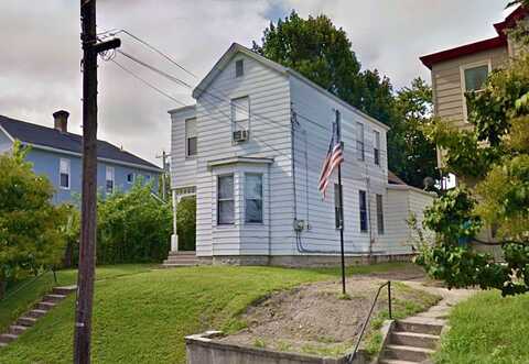 105 W 69th St, Cincinnati, OH 45216