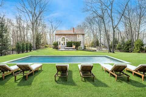 40 Dinah Rock Rd, Shelter Island, NY 11964