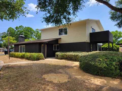 743 Mercedes Ave, Daytona Beach, FL 32114