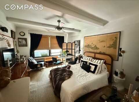 433 West 34th Street, New York, NY 10001