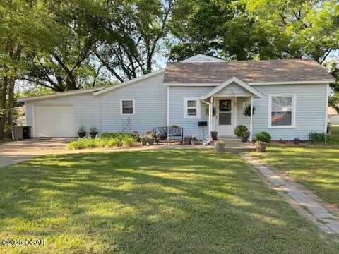 713 E Jackson Street, Pittsburg, KS 66762