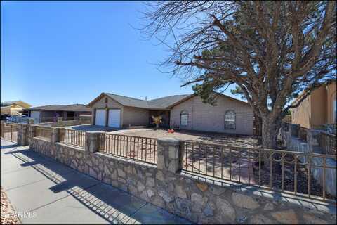 4372 LOMA DE ORO Drive, El Paso, TX 79934