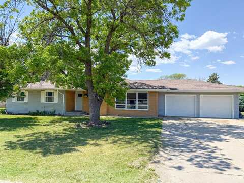 323 S 7th St., Phillipsburg, KS 67661