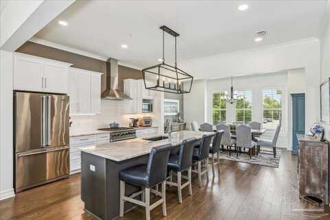 310 W Romana St, Pensacola, FL 32502
