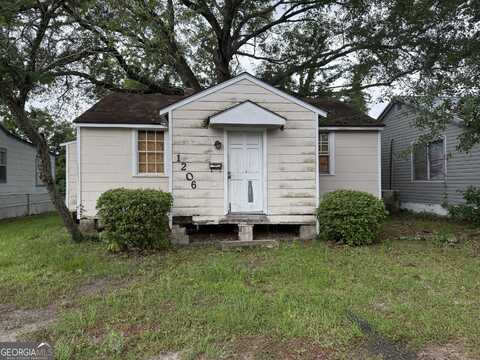 1206 Parkway, Waycross, GA 31501