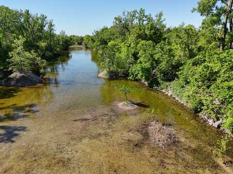 2590 Kansas Rd, Fort Scott, KS 66701