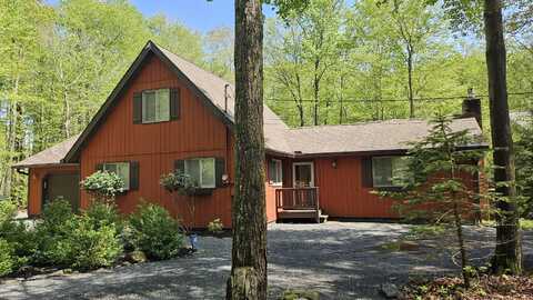 1196 Redwood Terrace, Pocono Pines, PA 18350