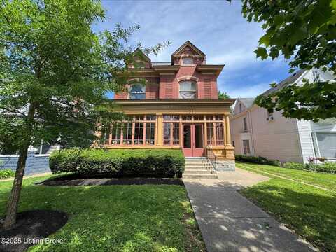 211 Haldeman Ave, Louisville, KY 40206