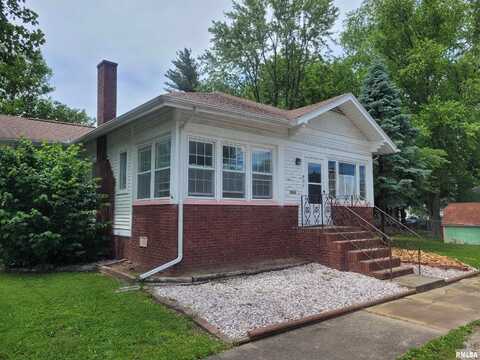 401 Election Street, Benton, IL 62812