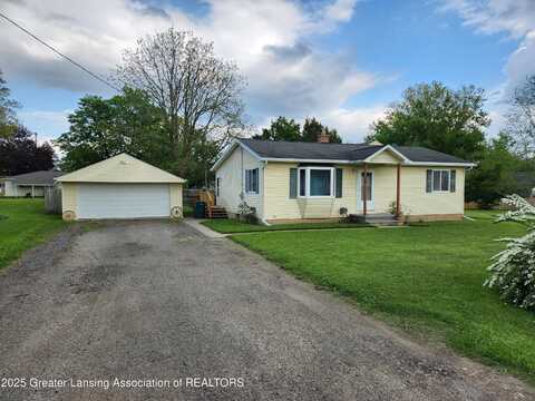 136 N Chestnut Street, Owosso, MI 48867