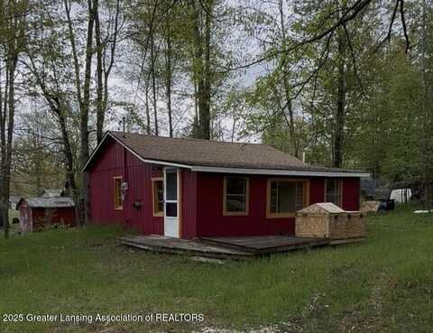 5583 Parkwood Street, Gladwin, MI 48624
