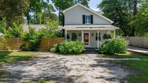 625 S May Street, Southern Pines, NC 28387