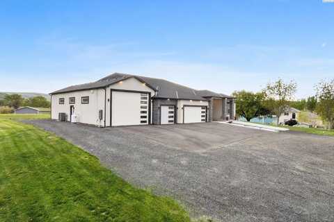 102909 E 1023 PR SE, Kennewick, WA 99338