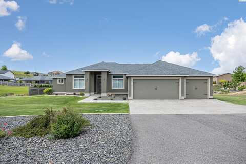 76101 E Timothy Lane, Kennewick, WA 99338