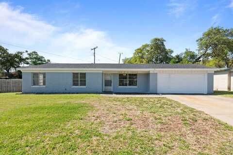 2003 Bay Avenue, ROCKPORT, TX 78382