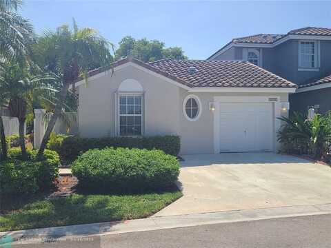 5692 NW 120th Ter, Coral Springs, FL 33076