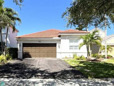 1909 Cedar Ct, Weston, FL 33327