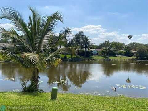 11453 NW 39th Ct, Coral Springs, FL 33065