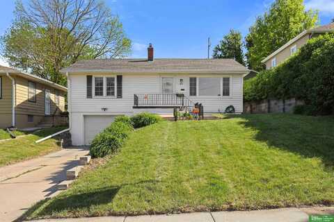 4921 Charles Street, Omaha, NE 68132