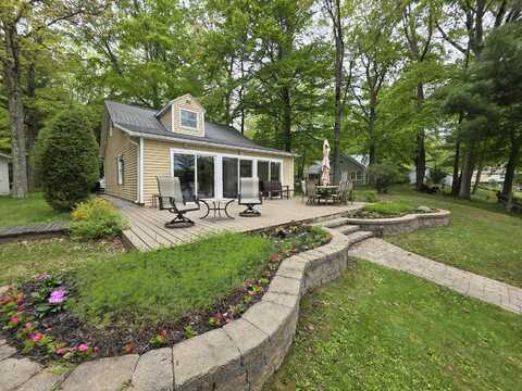 5022 N Ford Lake Road, Fountain, MI 49410