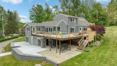 282 Evans Trail Trail, Tipton, MI 49287