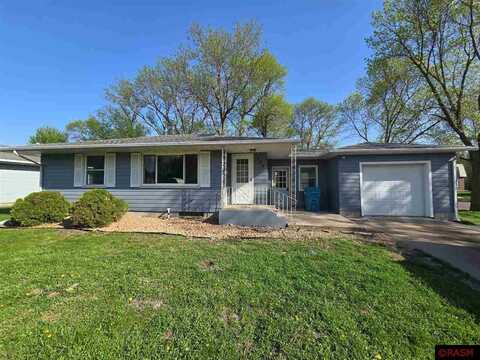 125 NW 12th Avenue, Waseca, MN 56093