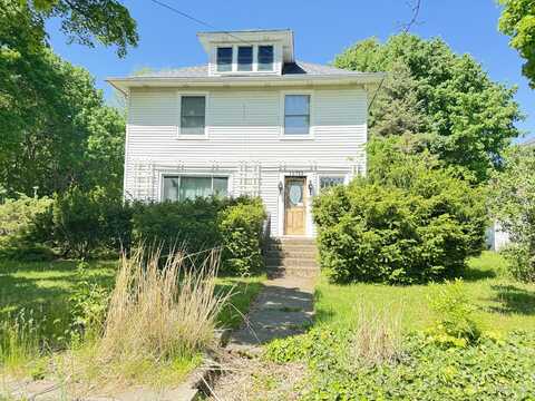 19723 Maple Avenue, Conklin, MI 49403