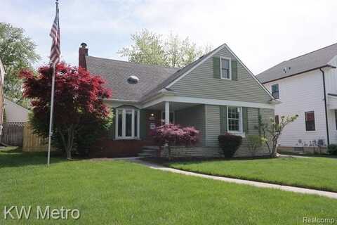 2120 VINSETTA Boulevard, Royal Oak, MI 48073