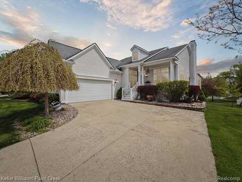 230 Atlantis Circle, Oxford, MI 48371