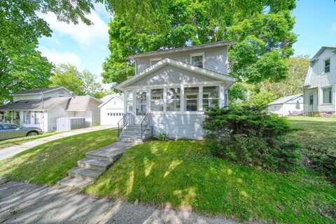 704 Lincoln Street, Jackson, MI 49202