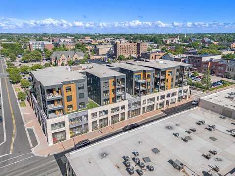159 S River Avenue, Holland, MI 49423