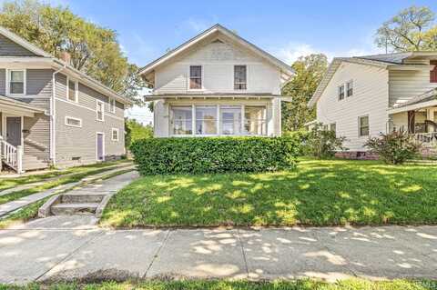 1123 E Dayton Street, South Bend, IN 46613