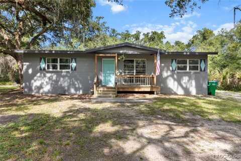 8668 N Elmtree Avenue, Crystal River, FL 34428