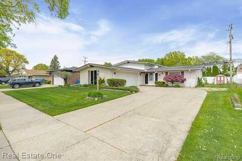 618 DOVER Street, Dearborn Heights, MI 48127