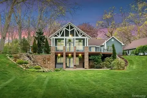 46132 86TH Avenue, Decatur, MI 49045