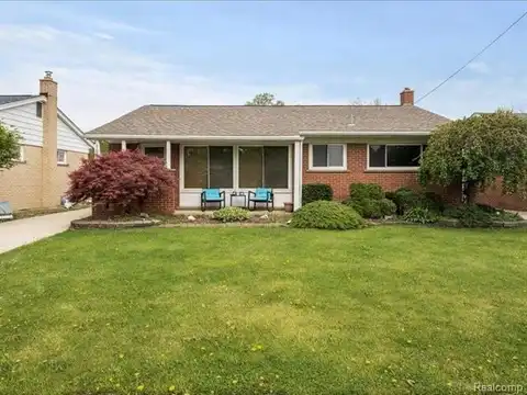 16563 TRAYNOR Street, Southgate, MI 48195