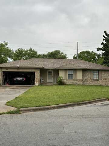 4515 S Drury Avenue, Springfield, MO 65810