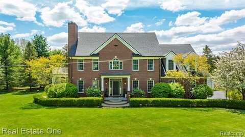4710 BOTANY GLEN, Commerce Township, MI 48382