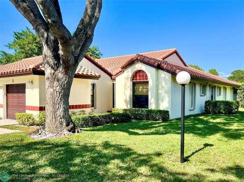 10630 Beach Palm Ct, Boynton Beach, FL 33437