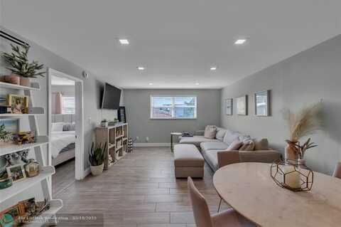 611 NE 14th Ave, Fort Lauderdale, FL 33304