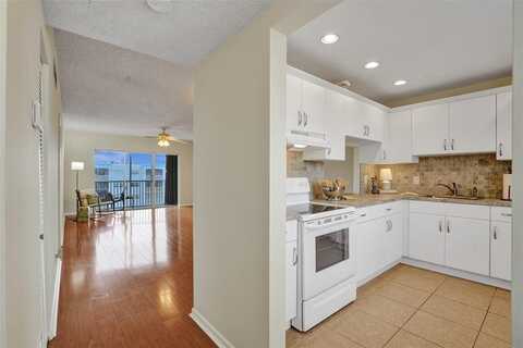 604 NE 2nd St, Dania Beach, FL 33004