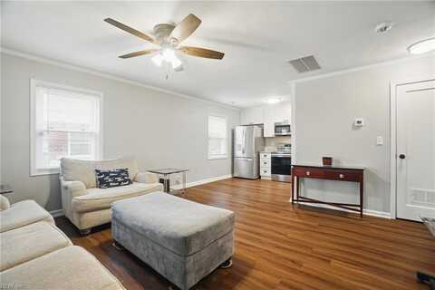 552 Ashlawn Drive, Norfolk, VA 23505