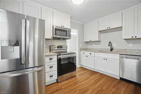 552 Ashlawn Drive, Norfolk, VA 23505