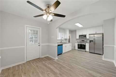 738 Vermont Avenue, Portsmouth, VA 23707