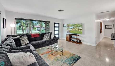 2808 NW 8th Ave, Wilton Manors, FL 33311