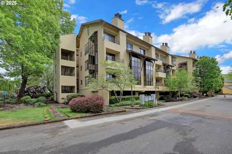 648 WIMBLEDON CT, Eugene, OR 97401