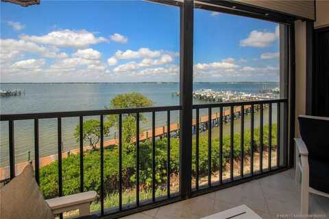 4680 NE Sandpebble Trace, Stuart, FL 34996
