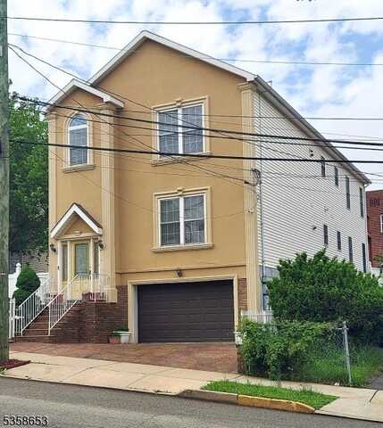 547 11Th Ave, Paterson, NJ 07514