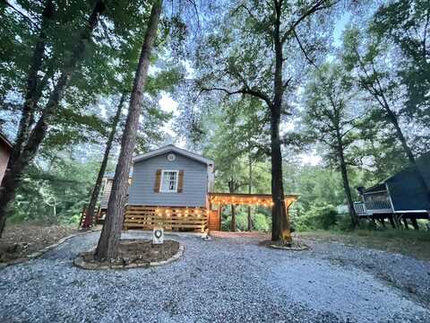 56 Landing Rd., Hattiesburg, MS 39401